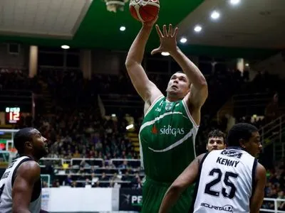 Баскетболист Фесенко помог "Авелино" возглавить чемпионат Италии