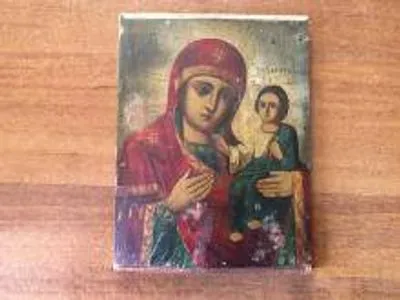 Украинец пытался вывезти из страны копию Смоленской иконы Божией Матери