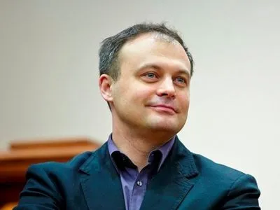 Спикер парламента Молдовы подписал закон против пропаганды вместо Додона