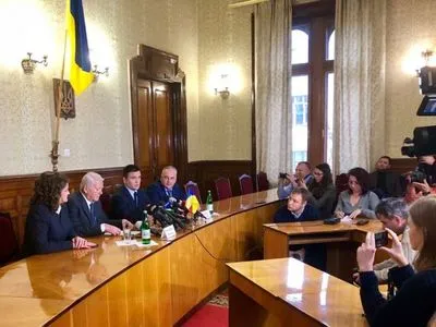 У МЗС Румунії розповіли про зустріч Мелешкану та Клімкіна на Буковині