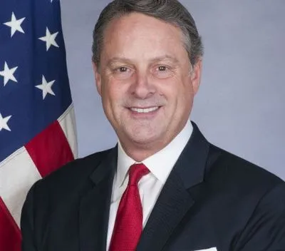 Посол США в Панамі подав у відставку після заяви Трампа про мігрантів