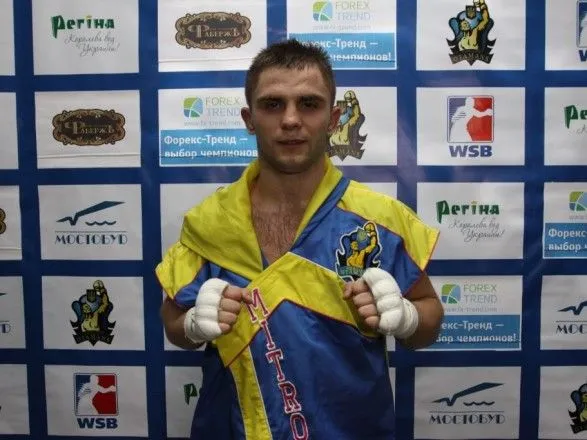 Переможець Універсіади боксер Митрофанов здобув другу перемогу в США