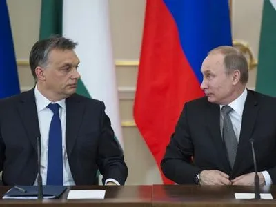 Орбан назвав дурістю демонізацію Путіна Європою