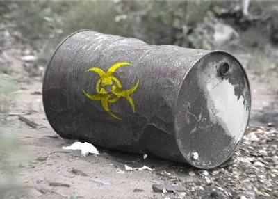 Токсичные отходы из днепропетровского ядомогильника оказались в Киевской области