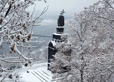 КГГА: сегодня в столице умеренный снег