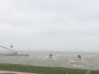 В Нидерландах по меньшей мере три человека погибли из-за урагана