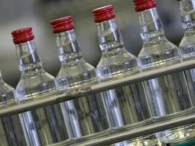 Во Львовской области правоохранители изъяли 80 тонн контрафактного спирта