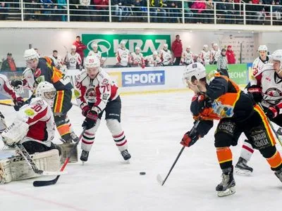 Хоккеисты "Донбасса" в седьмой раз подряд обыграли ХК "Кременчуг"