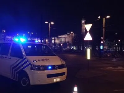 В Бельгии полиция открыла огонь по нападавшему с ножом