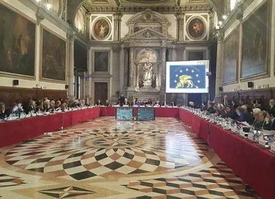Венеціанська комісія: до законопроекту про Антикорупційний суд мають бути внесені правки