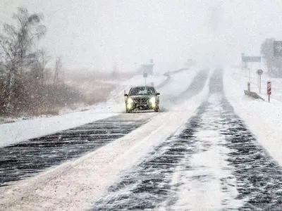 На дорогах Украины местами движение замедленно - ГСЧС