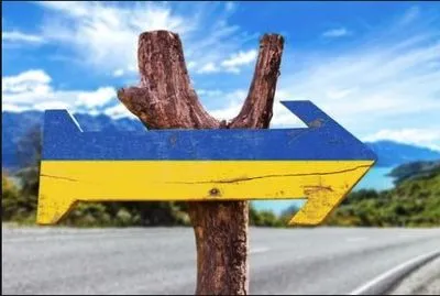 Пограничники назвали TOP-10 стран, граждане которых чаще всего приезжают в Украину