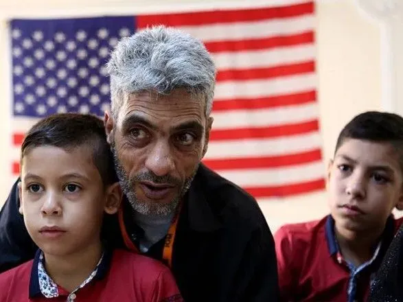 США продовжили дозвіл на перебування в країні сирійських біженців