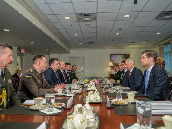 Министр обороны Украины рассказал о планах расширения сотрудничества с США