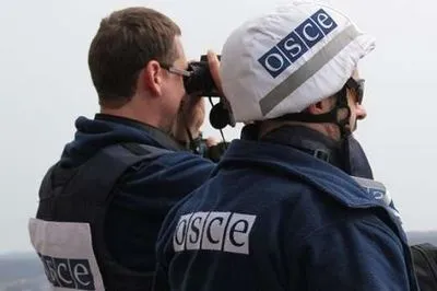 Наблюдателей ОБСЕ обстреляли на подконтрольной "ДНР" территории