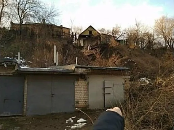 Оползень в результате порыва трубы произошел в Кропивницком