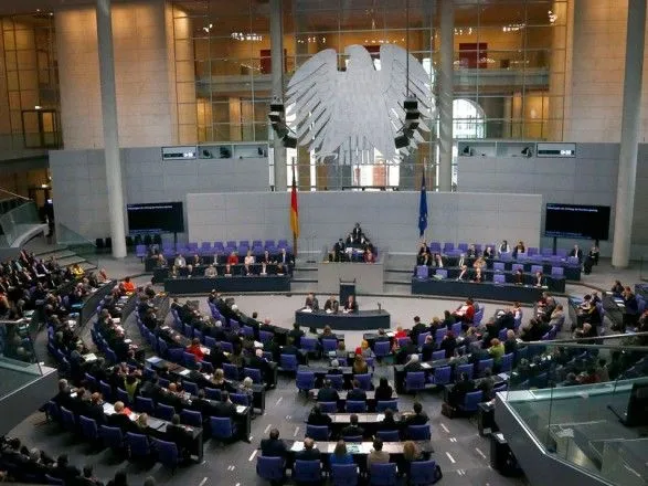 Політсили Німеччини розподілили місця в новому уряді