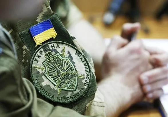 Один из руководителей государственного предприятия Министерства обороны Украины разоблачили на взятке