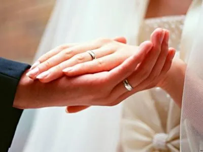 В Україні 14 лютого одружаться майже 1,5 тисячі пар