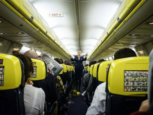 Омелян сказал, что тормозит приход Ryanair в Украине