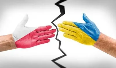 В группе польско-украинского диалога заявили о "роковом влиянии" закона об ИНП