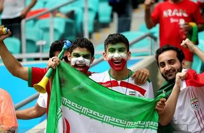 Болельщица в Иране переоделась мужчиной, чтобы попасть на футбольный матч