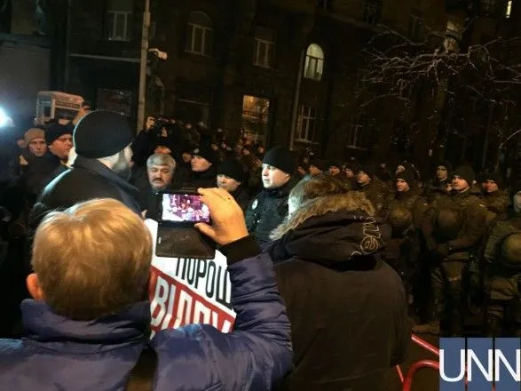 Под АП подрались сторонники Саакашвили с правоохранителями