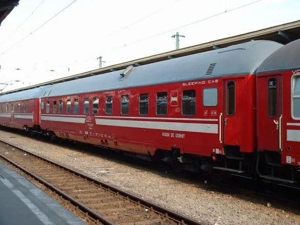 В Австрії зіткнулись два пасажирські потяги, є загиблі