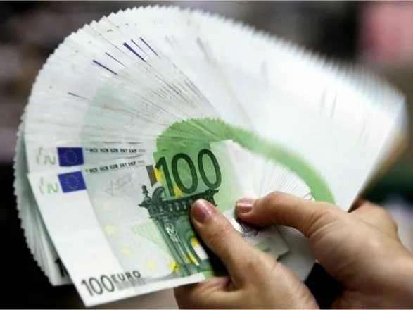Европа ежегодно теряет 50 млрд евро из-за махинаций с НДС