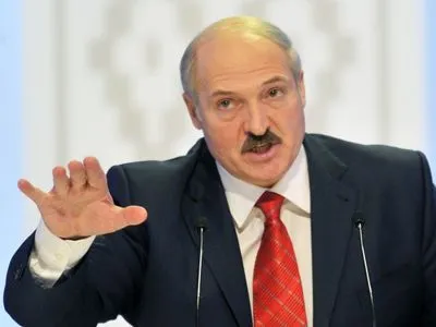 Лукашенко звинуватив РФ в неузгодженому із ОДКБ озброєнні