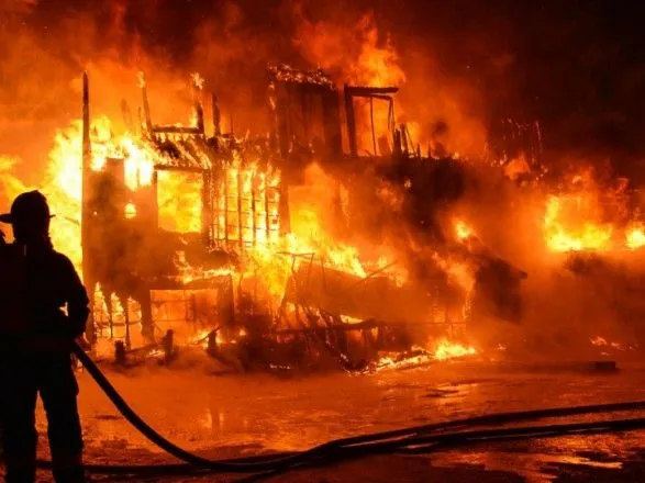 В течение выходных на пожарах в Украине погибло 22 украинца