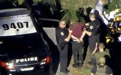 Поліція затримала винуватця стрілянини у середній школі на півдні Флориди