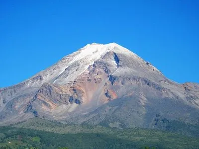 Американский дипломат погиб в Мексике при восхождении на вулкан