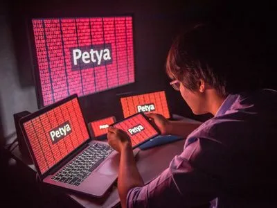 Білий дім звинуватив Росію в організації кібератаки з використанням вірусу Petya