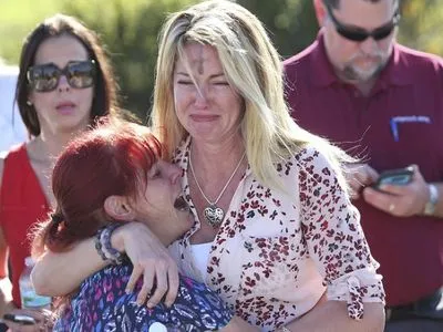 Кількість загиблих унаслідок стрілянині в школі на півдні Флориди зросла до 16 осіб