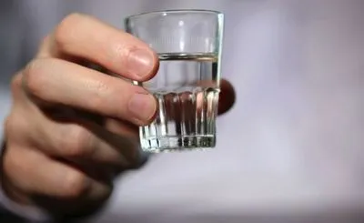 Семь тонн фальсифицированного спирта в сутки подпольно изготовляли в Киевской области