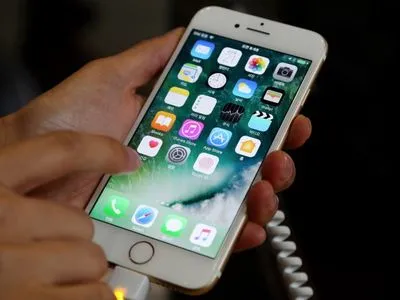Пользователи нашли способ “сломать” iPhone одним сообщением
