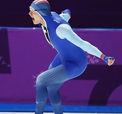 Норвежский конькобежец Лорентсен с олимпийским рекордом выиграл Игры в Пхенчхане