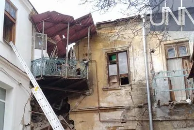 На ремонт разрушенного в Одессе дома не хватило денег