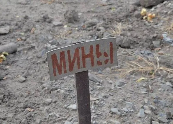 Разведка: двое боевиков на Донбассе подорвались на собственных минах
