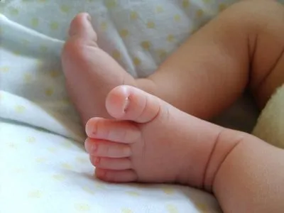 Новорожденный малыш умер от кори в Одесской области
