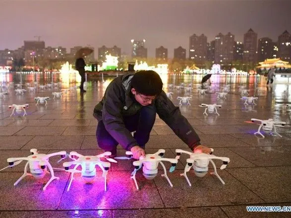 В Китае устроили грандиозное шоу дронов
