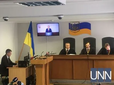 Порошенко объяснил, почему сегодня лично не прибыл в суд