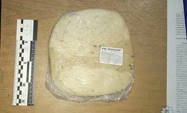 У Бахмуті затримано чоловіка з кілограмом пластиду, замаскованим під хліб