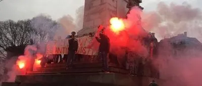 У Мілані сталися сутички між антифашистами та поліцією