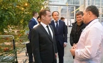 Медведев о помидорах Кадырова: настоящие, могу засвидетельствовать
