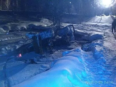 Экскаватор перевернулся в воду в Ивано-Франковской области: погиб человек