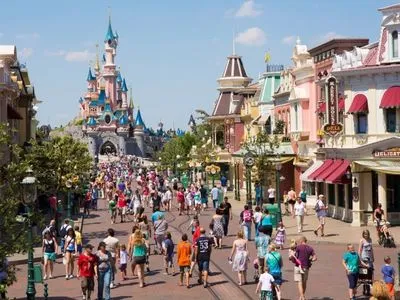 Компанія Disney анонсувала багаторічний план розширення паризького Діснейленду вартістю 2 млрд євро