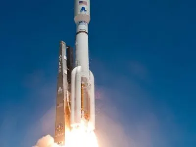 Ракета-носій Atlas V стартувала у Флориді з метеорологічним супутником