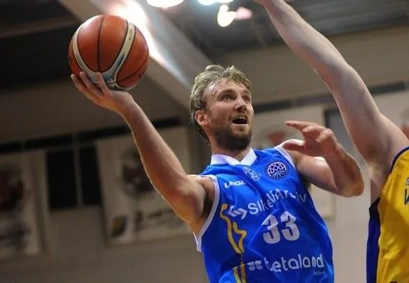 Украинский баскетболист перешел к самой титулованной команды Латвии